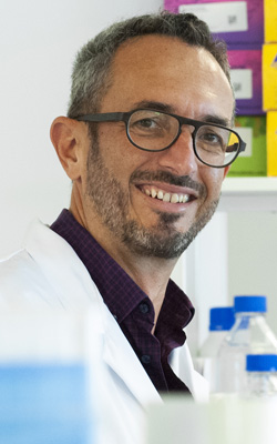 dr-florian-sennlaub-dmla-atrophie-guide-vue c Gblanquet/SU - Institut de la vision