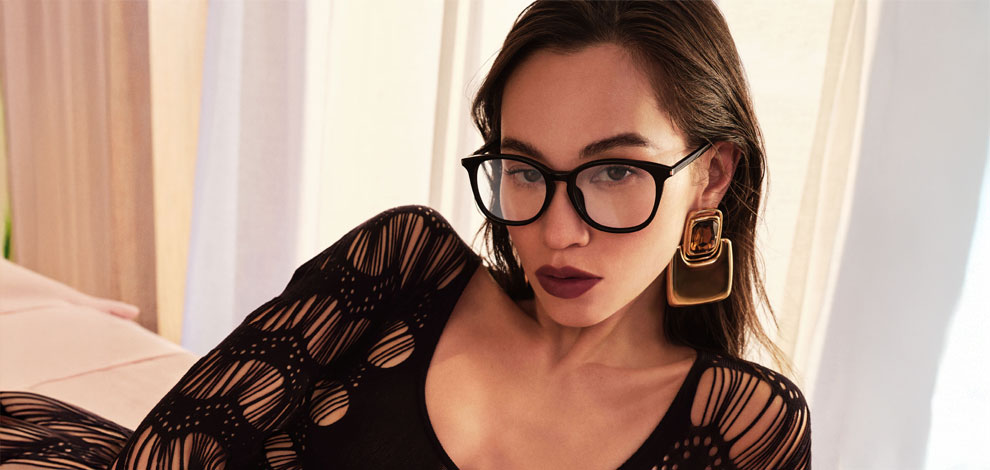 Modèle femme Saint Laurent