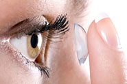 porter lentilles contact